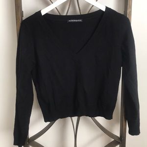 brandy melville cropped black sweater